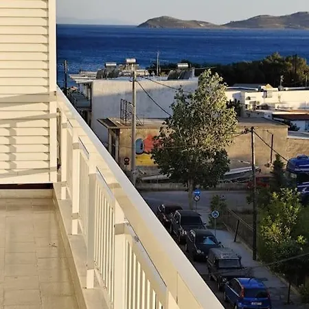 στην παραλία * Karystos (Evia)