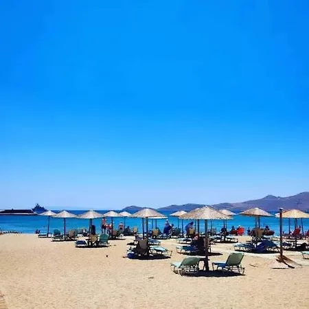στην παραλία * Karystos (Evia)